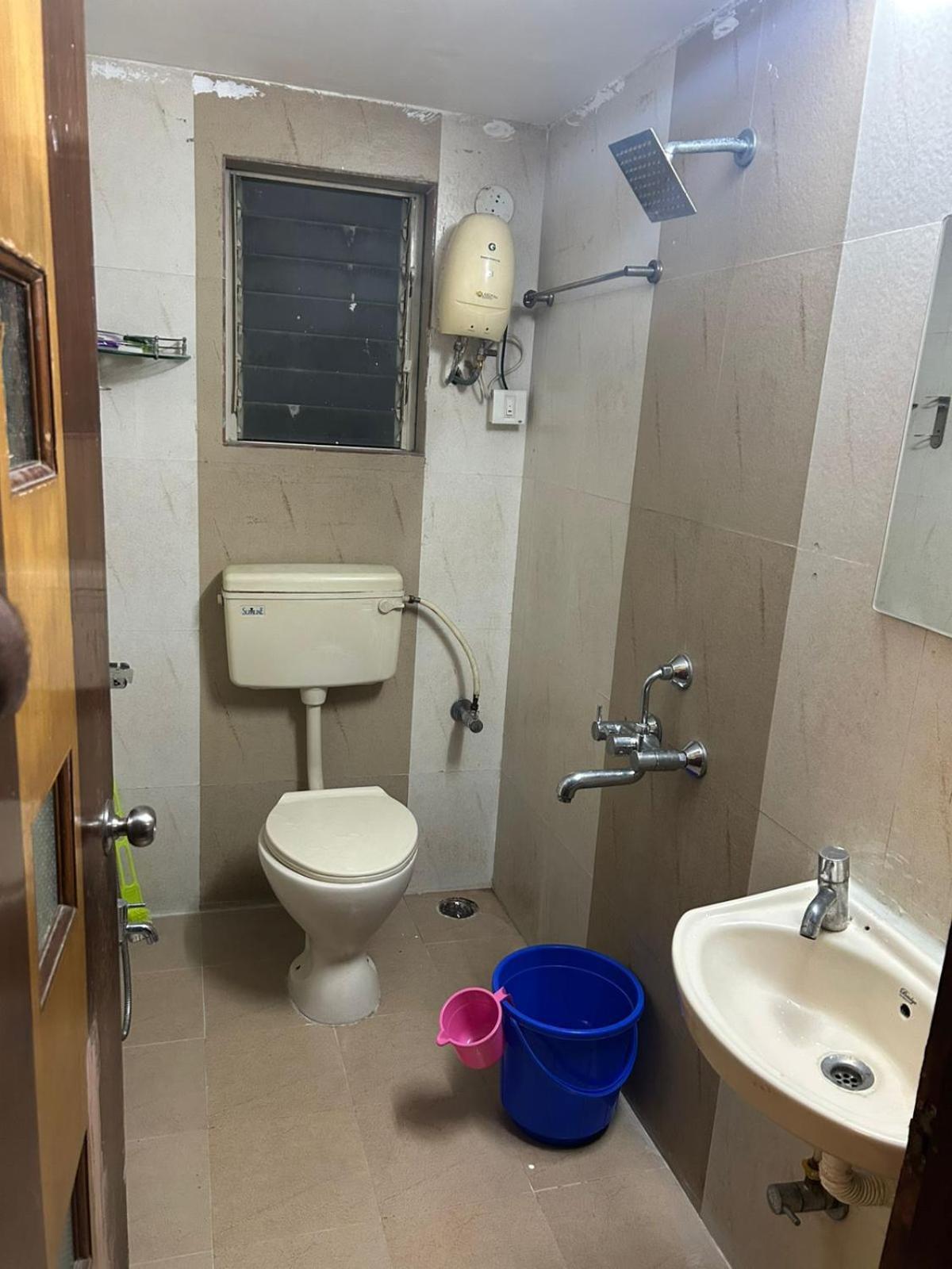 The Aura Luxe Hotel 3*